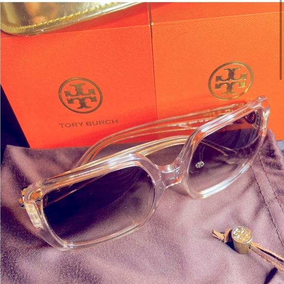 Tory Burch Accessories & More - Picture 15 of 16